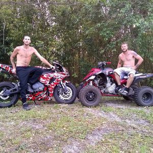 Meet your Posher, Dustin